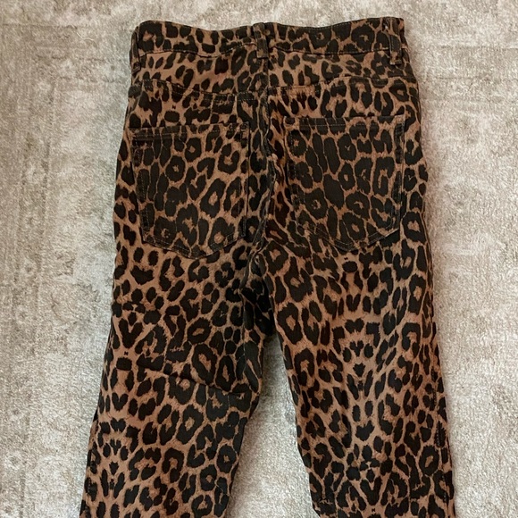 Zara Leopard Print High Waisted Jeans, Size 34 - Picture 2 of 2
